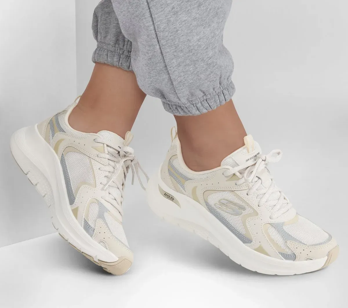 Skechers Arch Fit 2.0 – Vintage Luxe 79828735