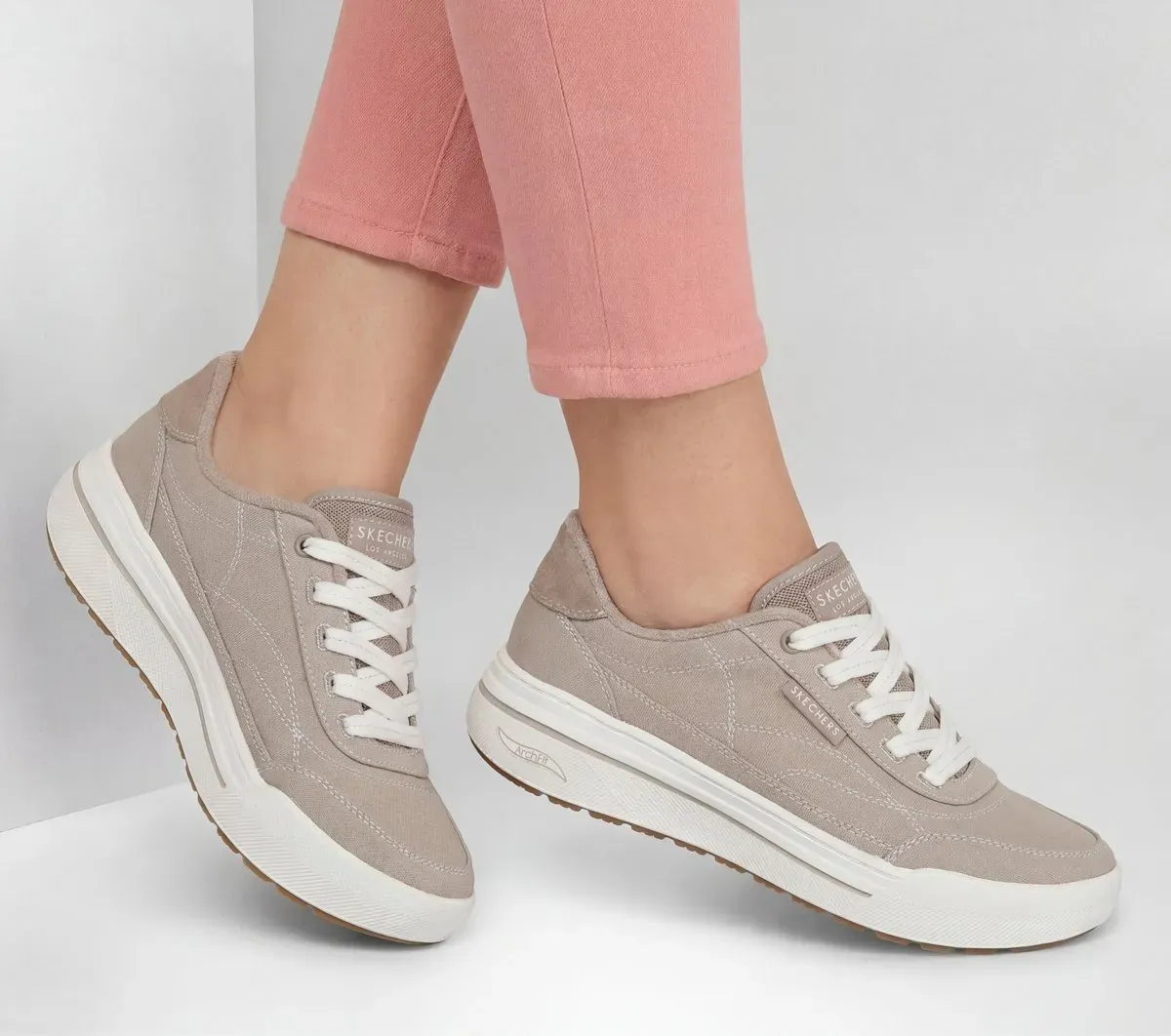 Skechers Arch Fit Arcade HI – Soaring Up 12111115