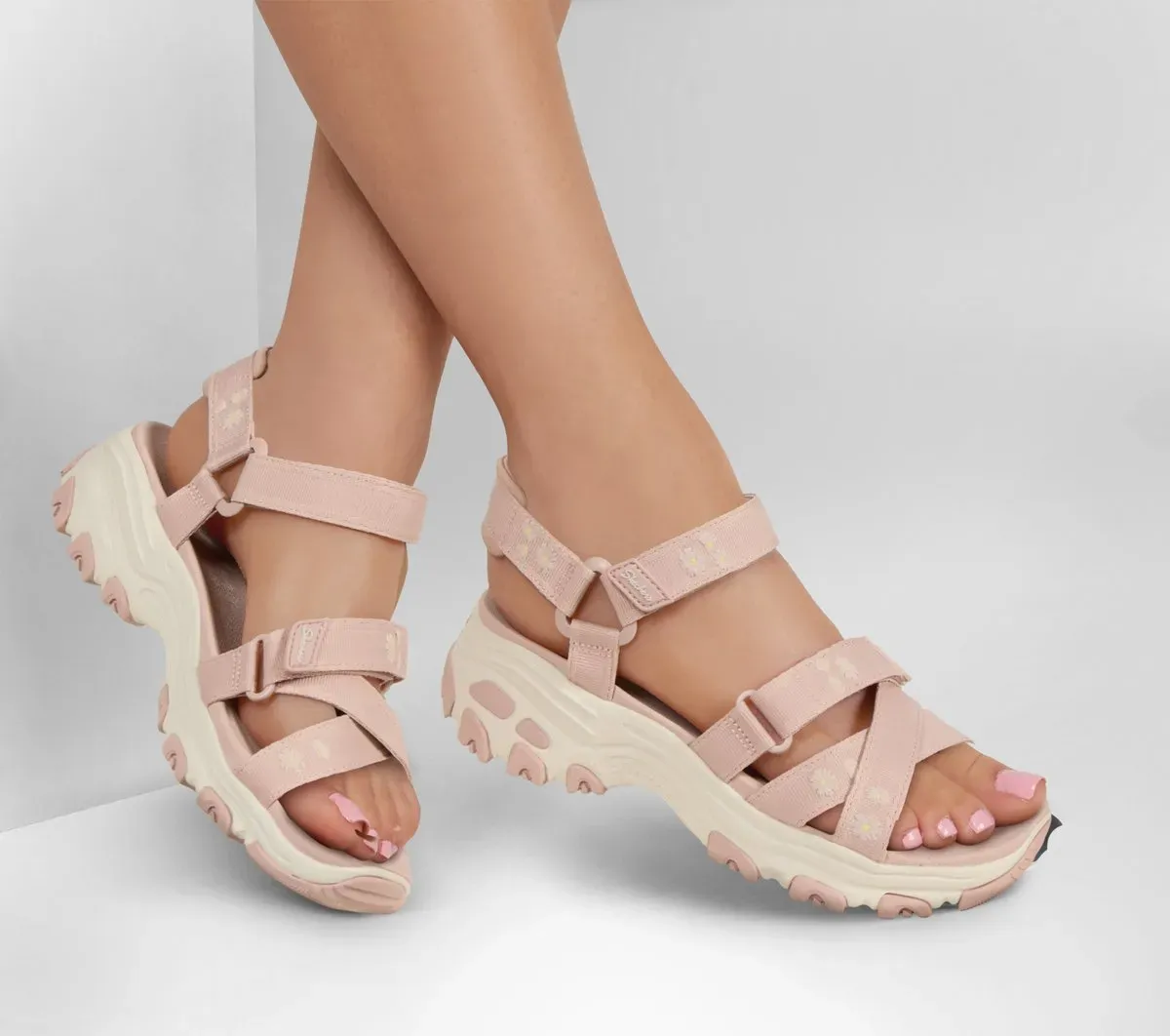 Skechers D'Lites Sandal – Happily Yours 74947863