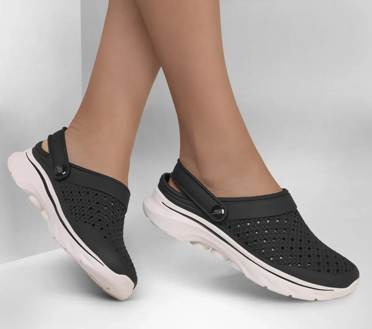 Skechers Foamies: GO WALK 7 – Joyous 84332784