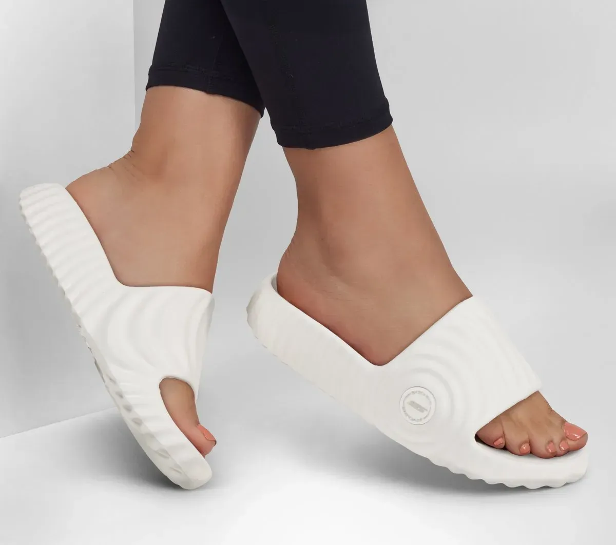 Skechers GO FOAM Arch Fit Craze – Kai 11947498