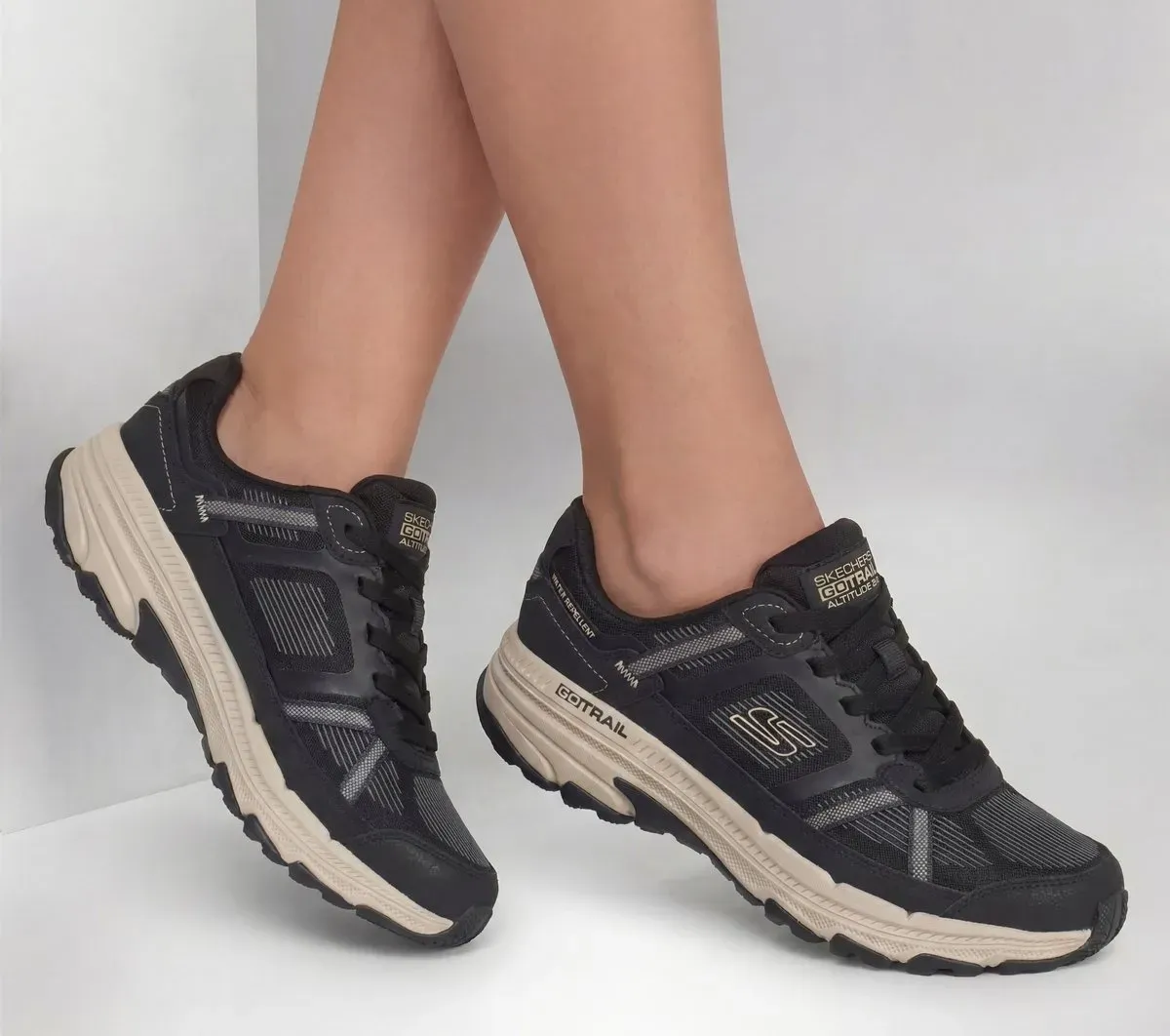 Skechers GO RUN Trail Altitude 2.0 –&nbsp;Red Rock 33976171