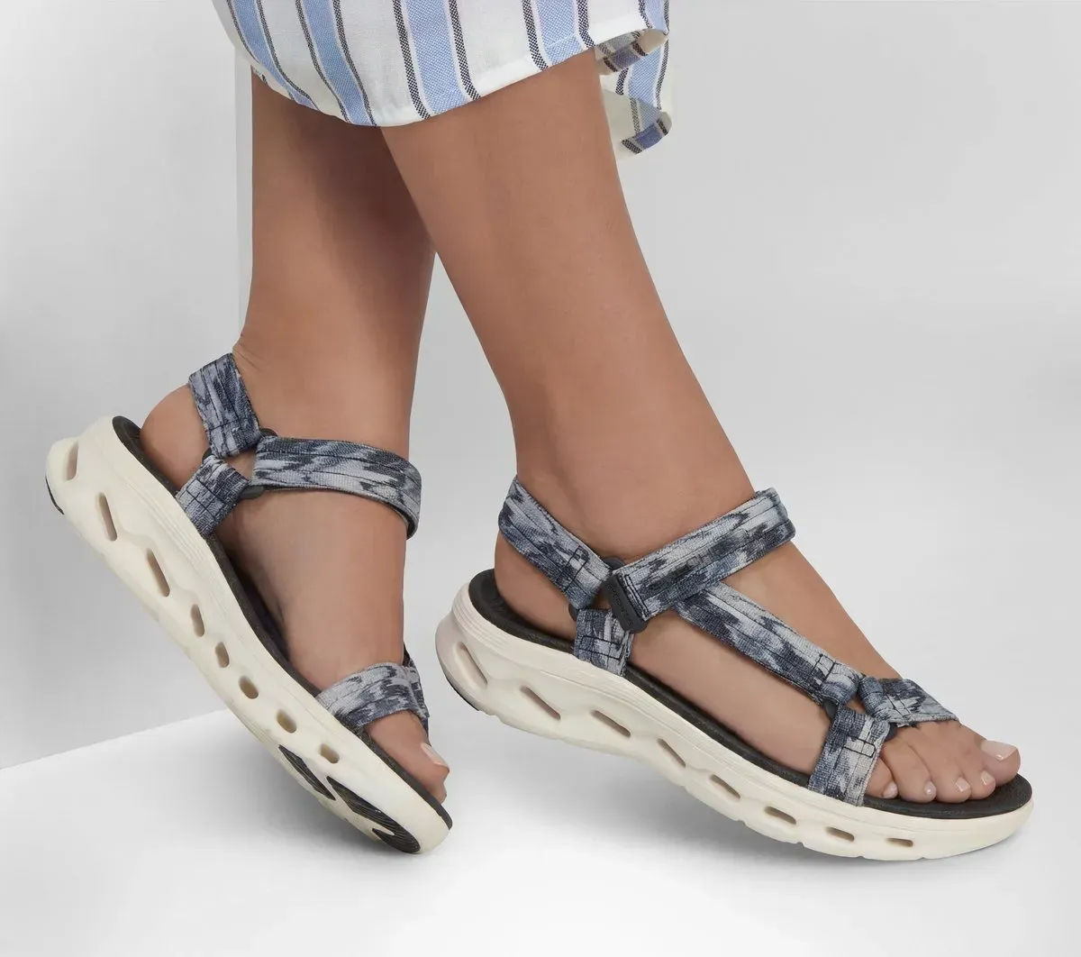 Skechers GO WALK Glide-Step 2.0 Sandal – Ava 58489441