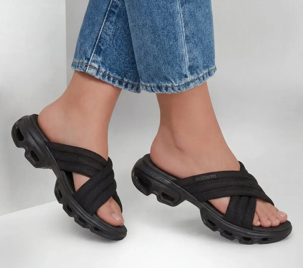 Skechers GO WALK Glide-Step Bliss Sandal – Danica 19944379