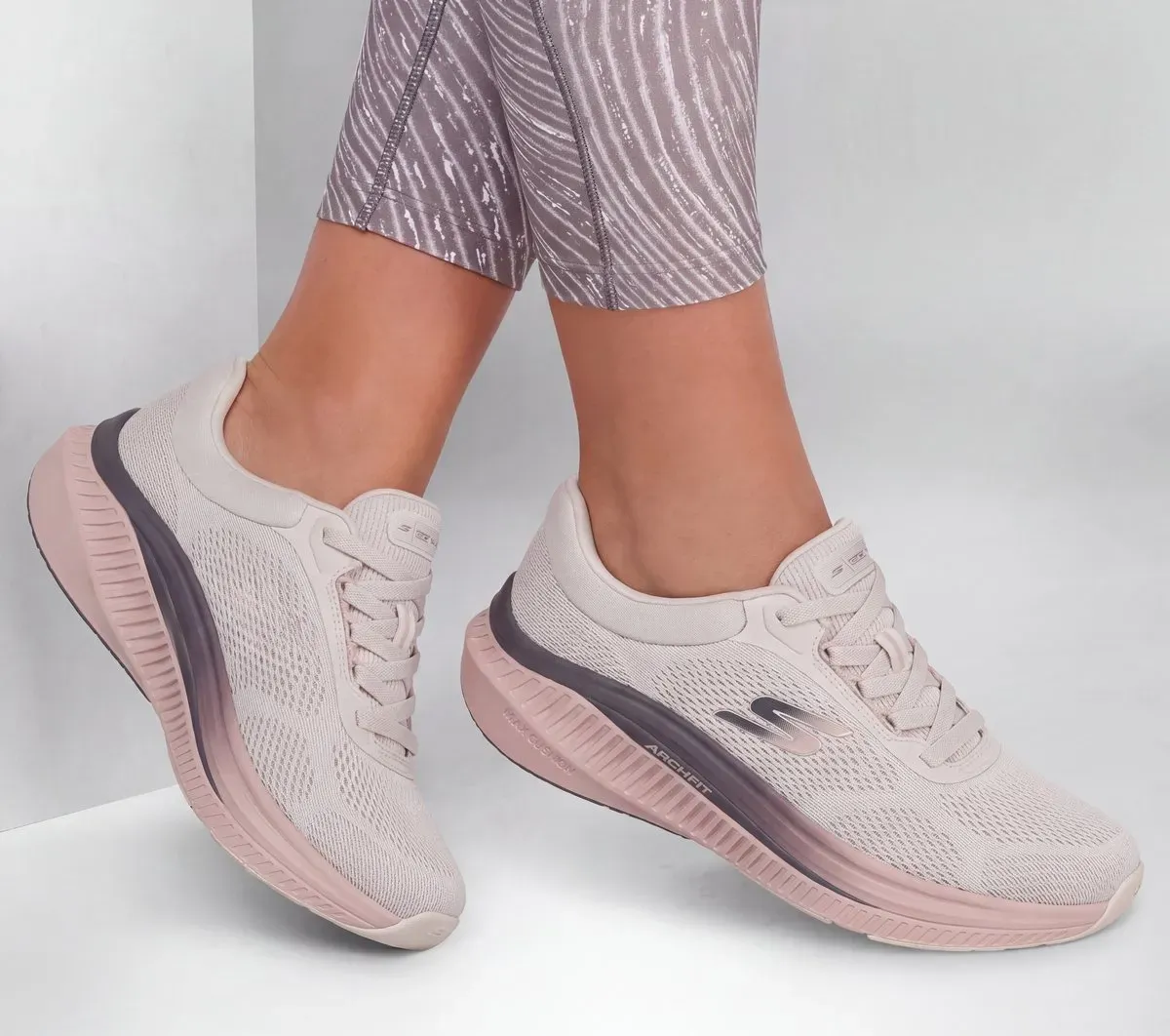Skechers GO WALK Max Cushioning Arch Fit – Clare 13882897