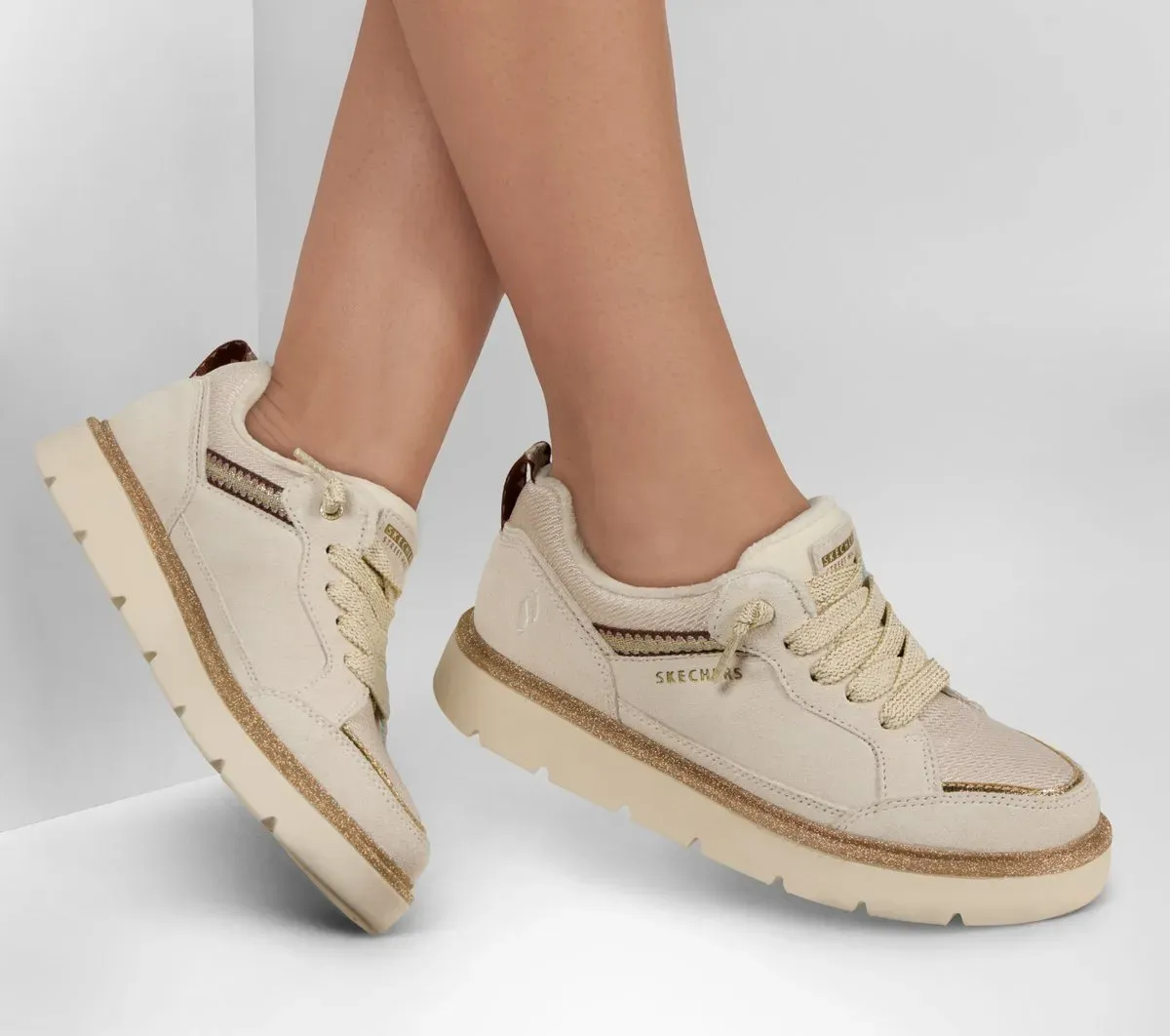Skechers Keepsakes Cozy – Street Hiker Glimmer 19964147