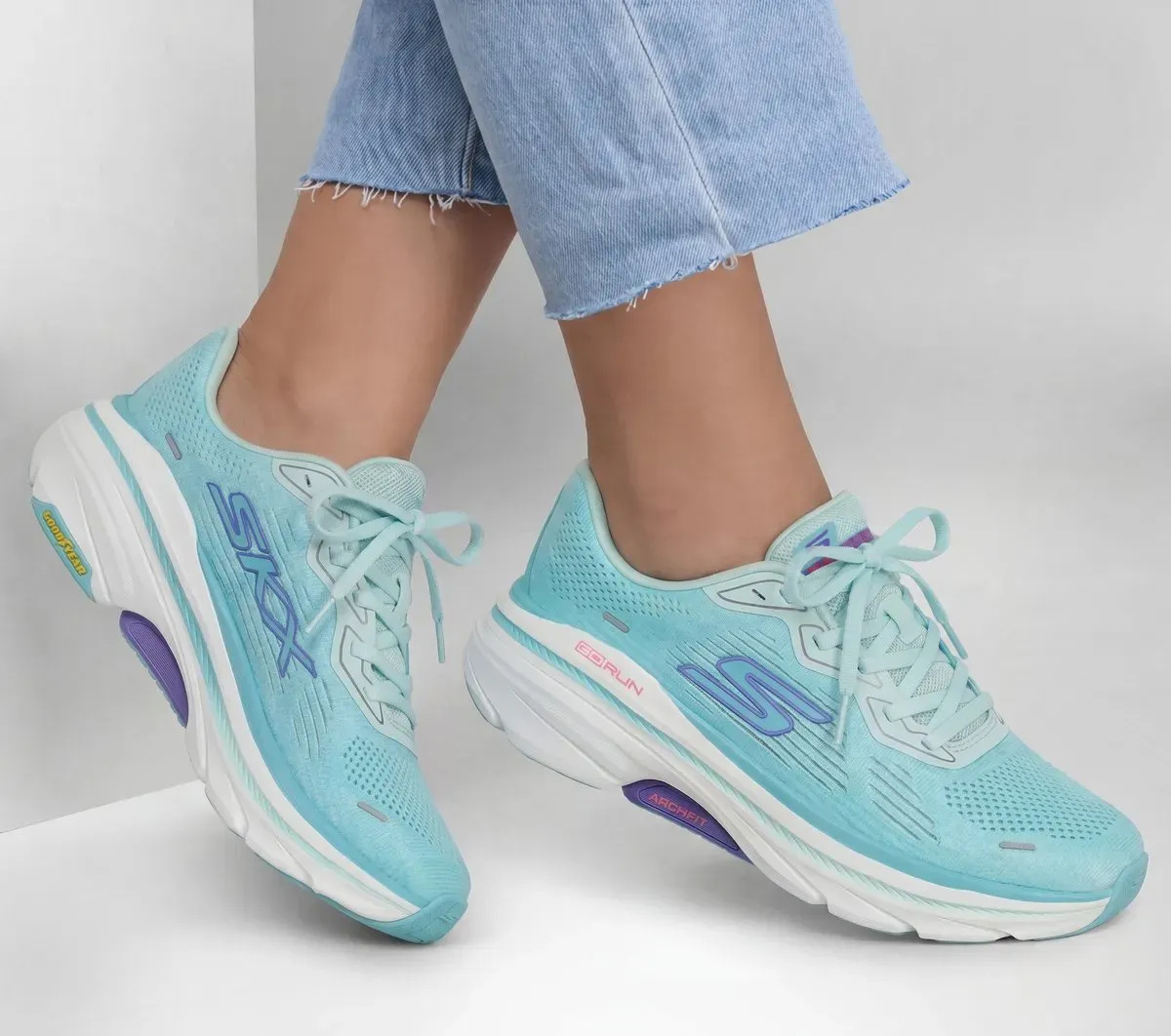 Skechers Max Cushioning Arch Fit 2.0 – Jetsin 97239986