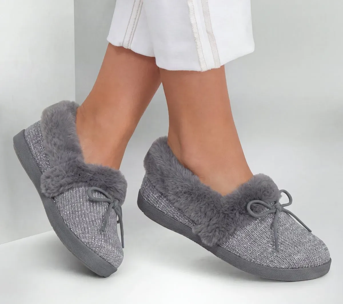 Skechers Relaxed Fit: Cozy Campfire –&nbsp;Campglow 31247123