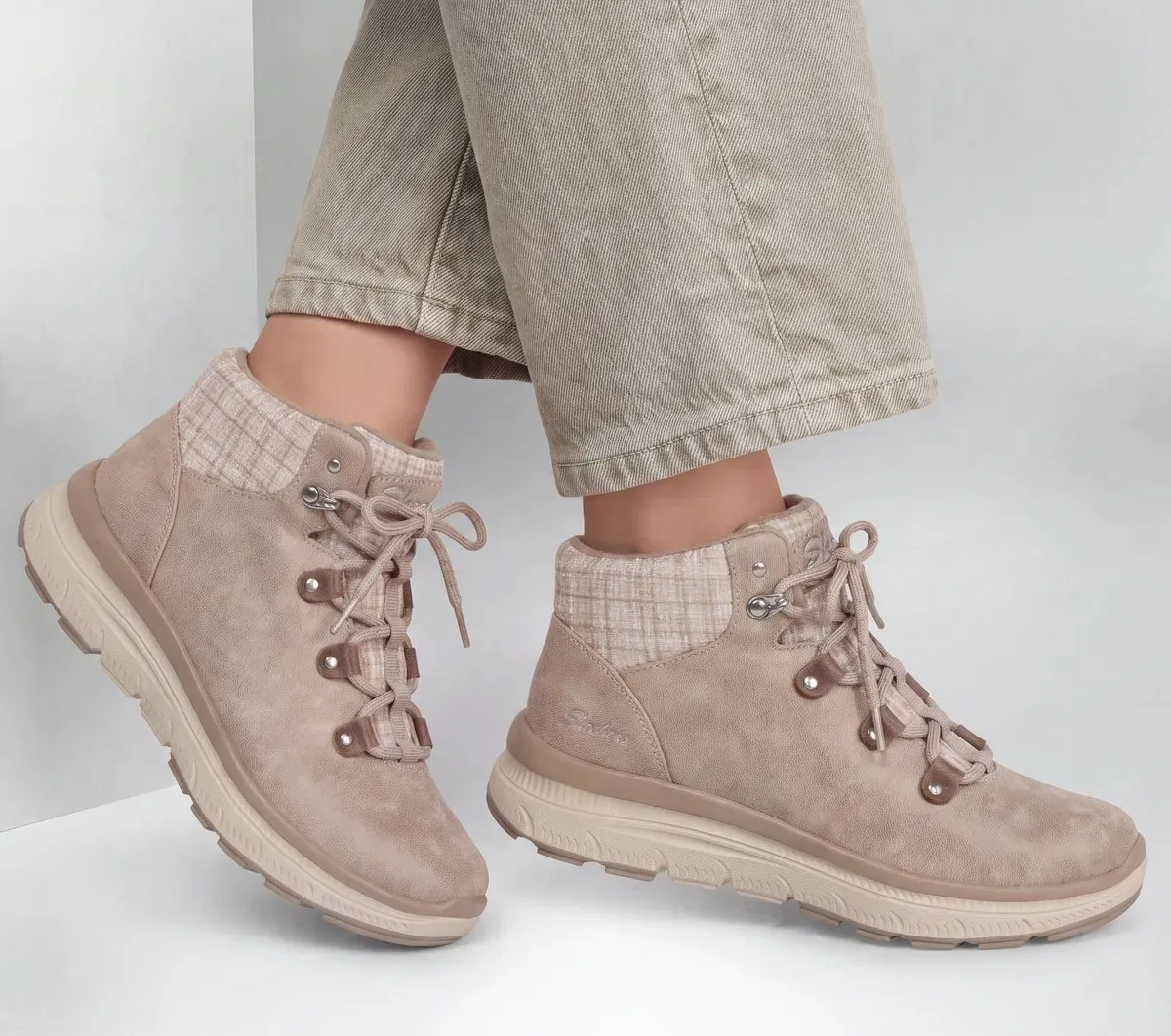 Skechers Relaxed Fit: Summits Plus Boot – Fierce Instincts 61581876