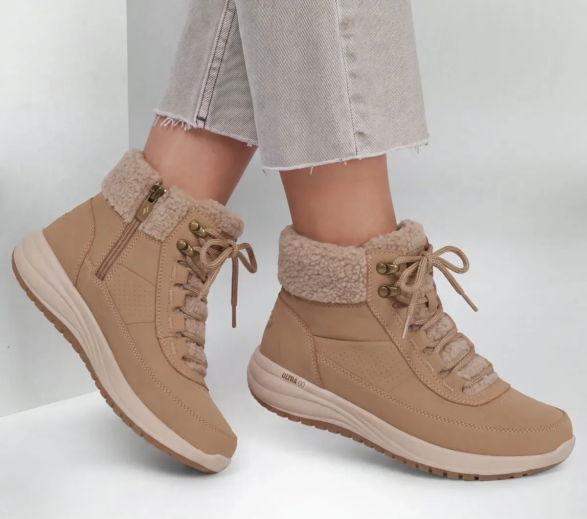 Skechers Relaxed Fit Waterproof: On-The-GO Stellar – Meadow 39863618