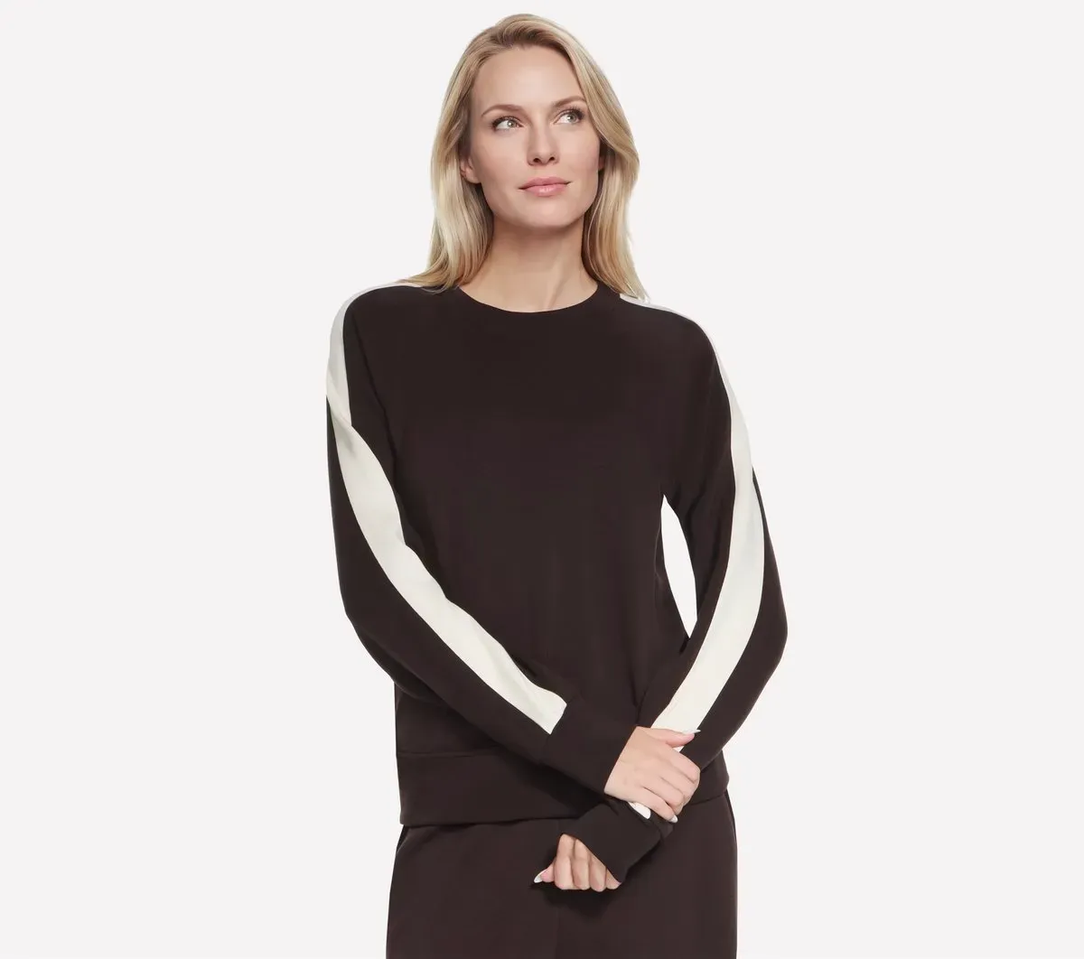 Skechers Skechluxe Elevate Blocked Crewneck 87291171 Skechers Skechluxe Elevate Blocked Crewneck 87291171