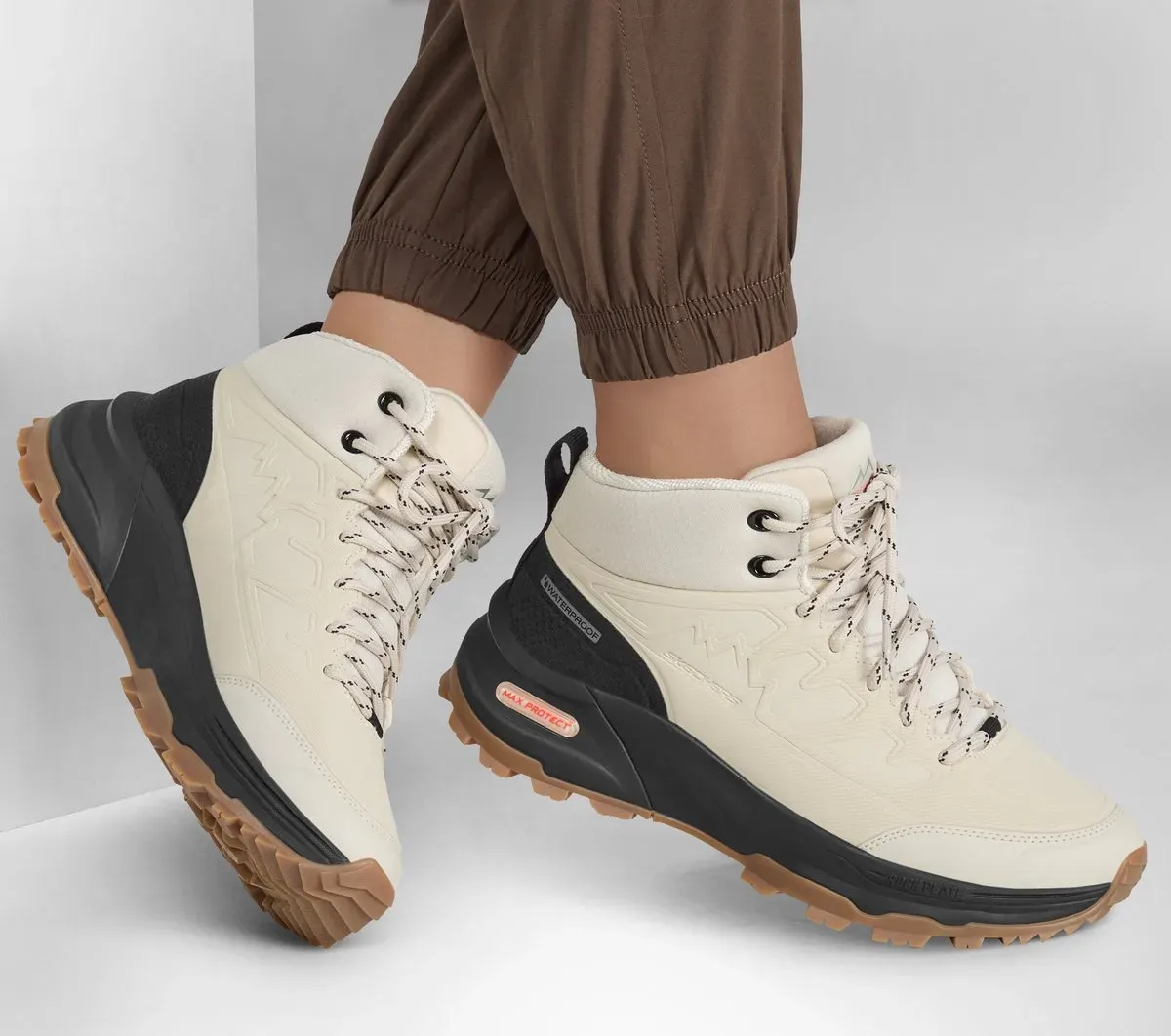 Skechers Waterproof: Max Protect Legacy – Weekend Getaway 26325898
