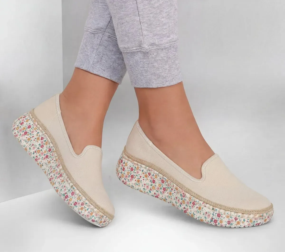 Skechers Wilshire Blvd – Spring Whispers 93175647